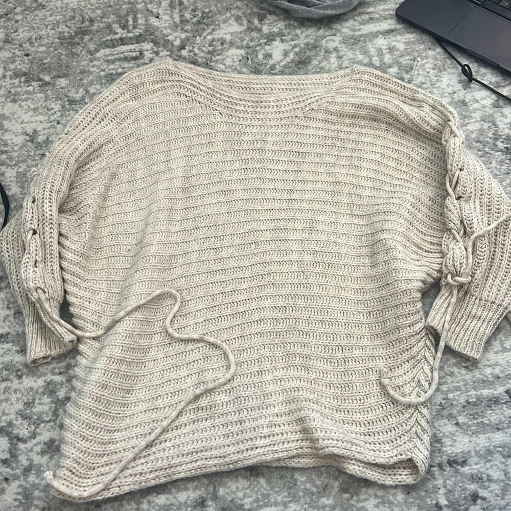 Wide neck sweater